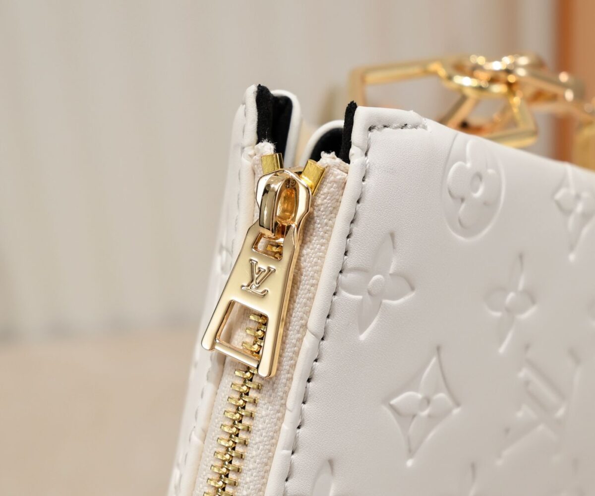 Louis Vuitton Coussin Pm Cream 26Cm M57793 - Image 5