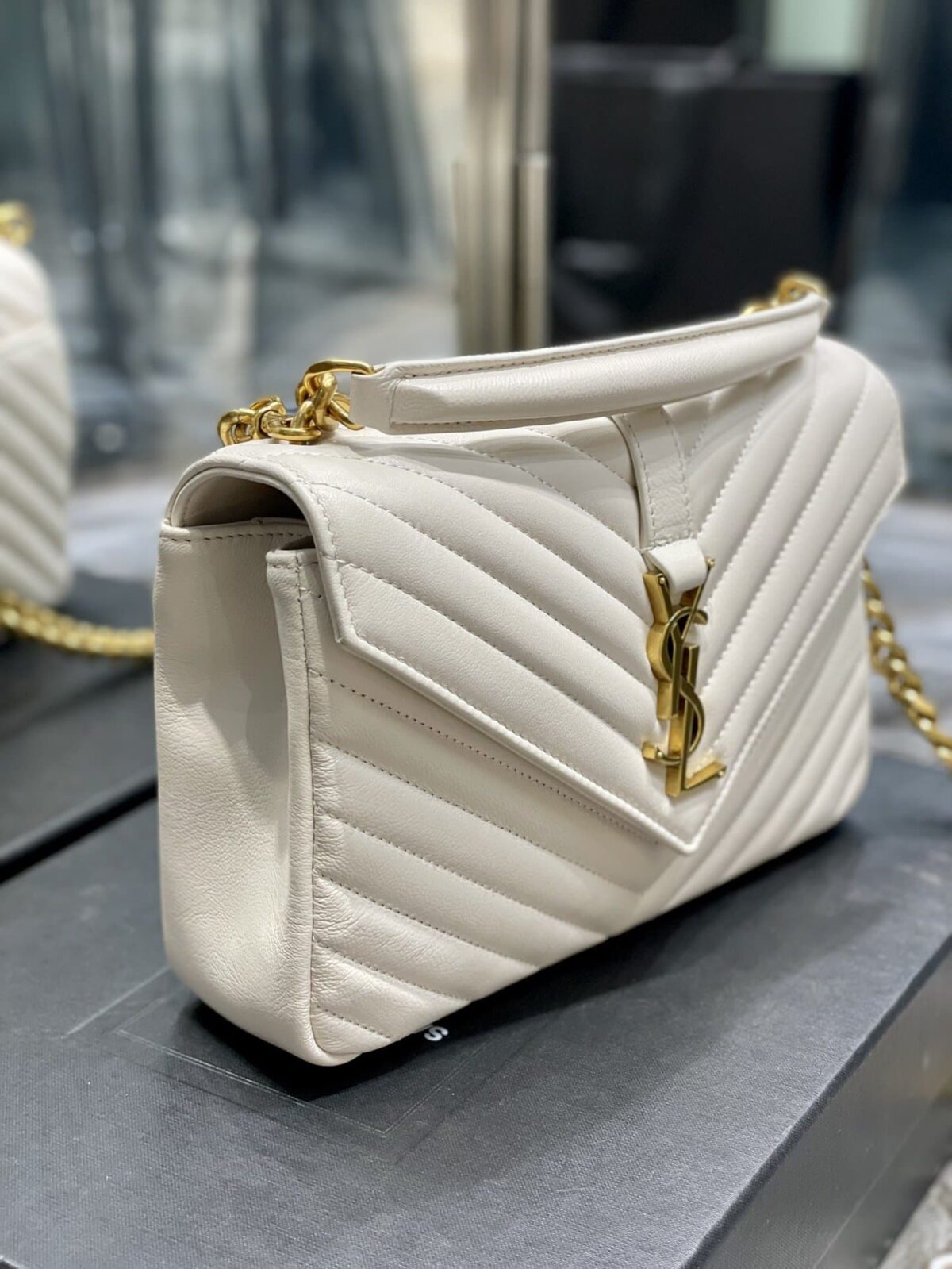 Saint Laurent College Medium Chain Bag In Quilted Leather White 24Cm 600279Brm079207 - Image 7