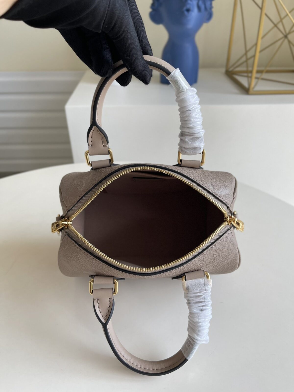 Louis Vuitton Speedy Bandoulière 20 Tourterelle M59273 - Image 7