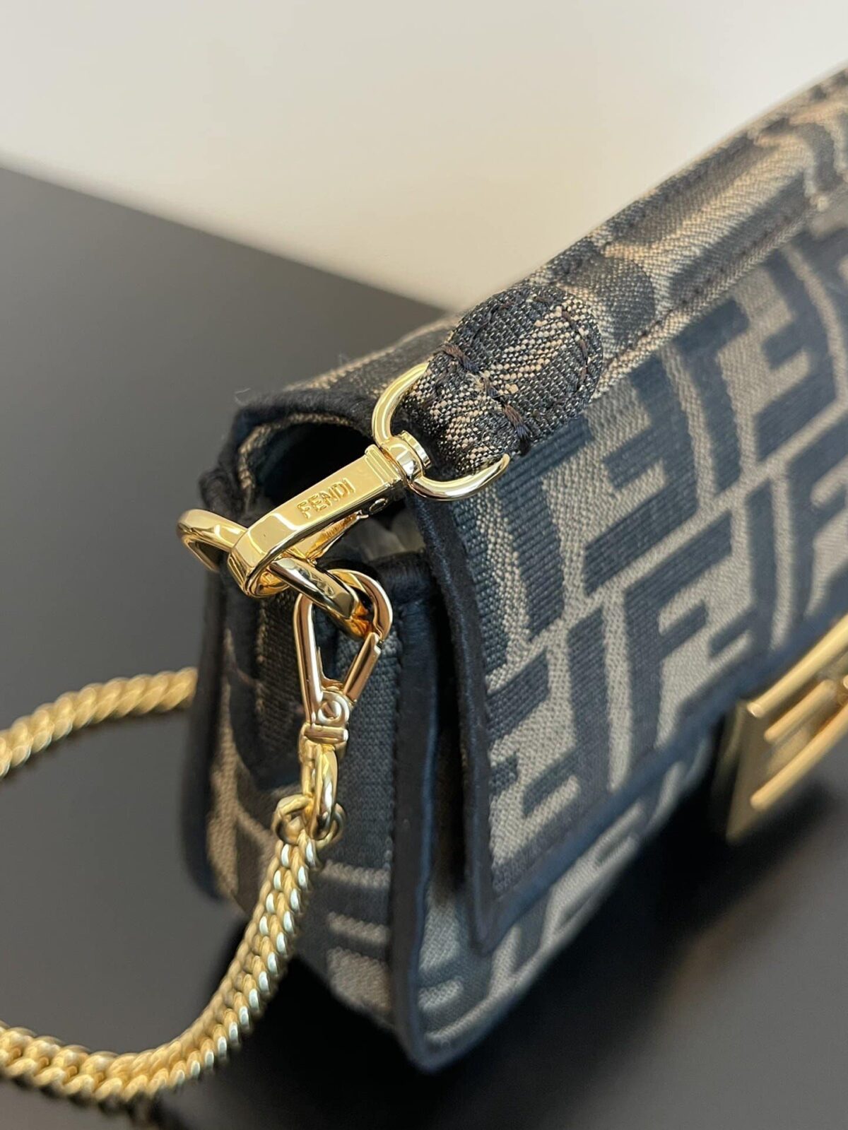 Fendi Mini Baguette Brown 8Bs017A6V5F17U4 - Image 7