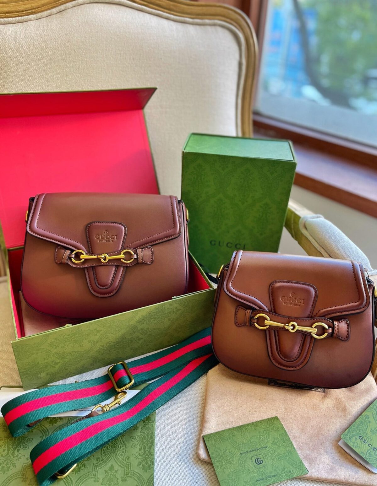 Gucci Lady Web Hand Stained Leather Shoulder Bag In Brown 25Cm - Image 2