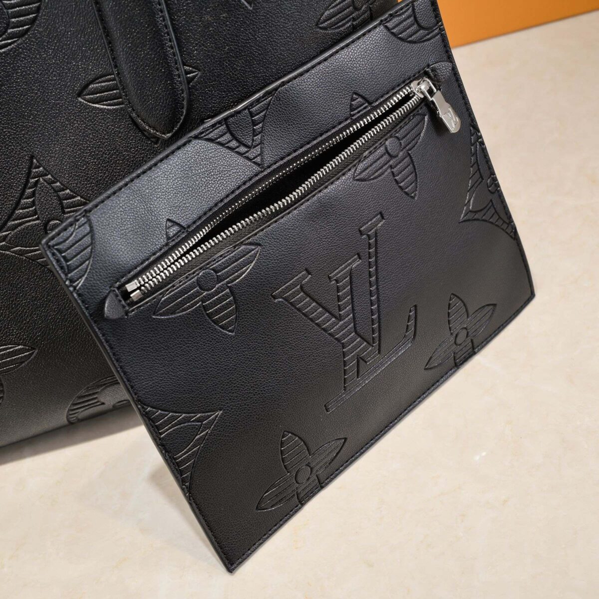 Louis Vuitton Monogram Motif Cabas Voyage 45Cm - Image 5