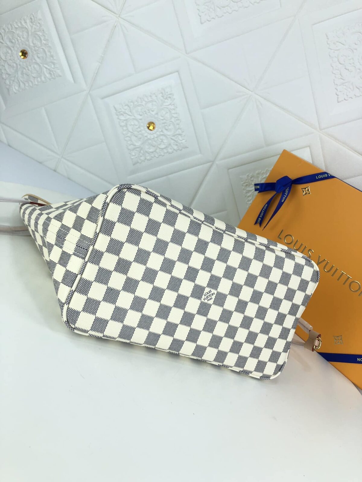 Louis Vuitton Neverfull Gm Damier Azur And Beige 40Cm N41360 - Image 7