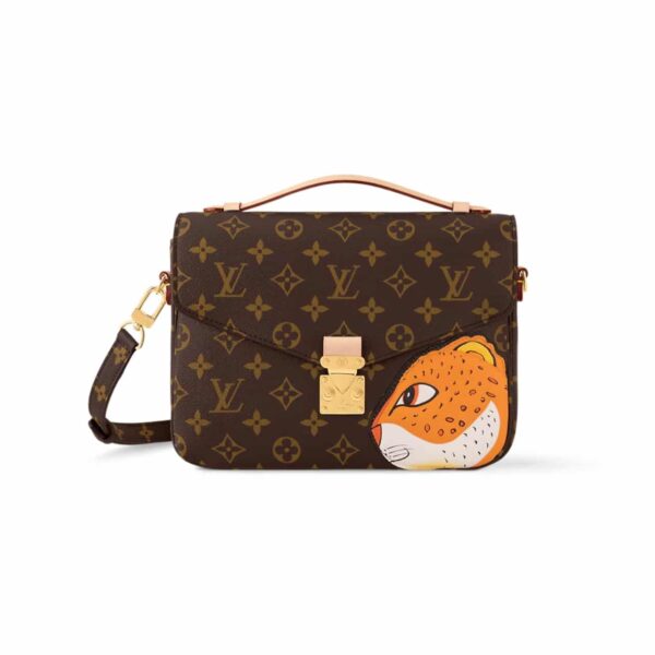 Louis Vuitton Pochette Métis Monogram Coated Canvas 25Cm M47203