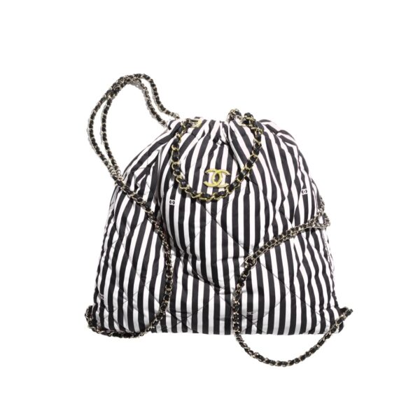 Chanel Large Backpack Printed Fabric And Gold Metal In Black And White 36Cm