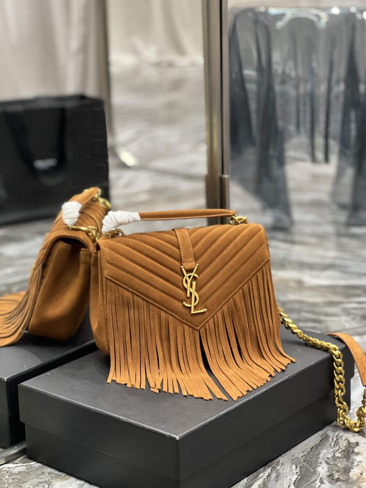 Saint Laurent College Medium Suede Shoulder Bag Brown 24Cm - Image 7