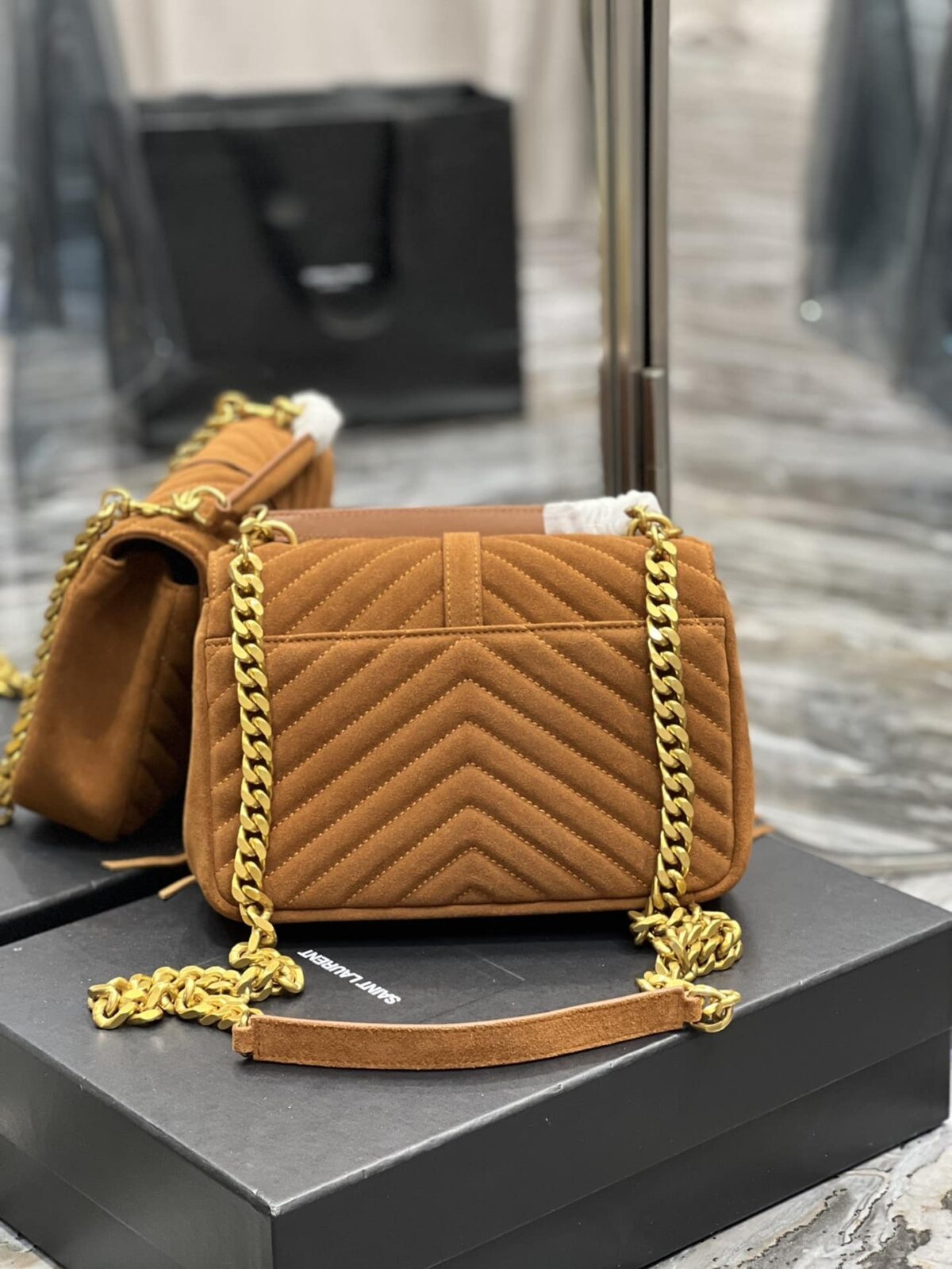 Saint Laurent College Medium Suede Shoulder Bag Brown 24Cm - Image 5