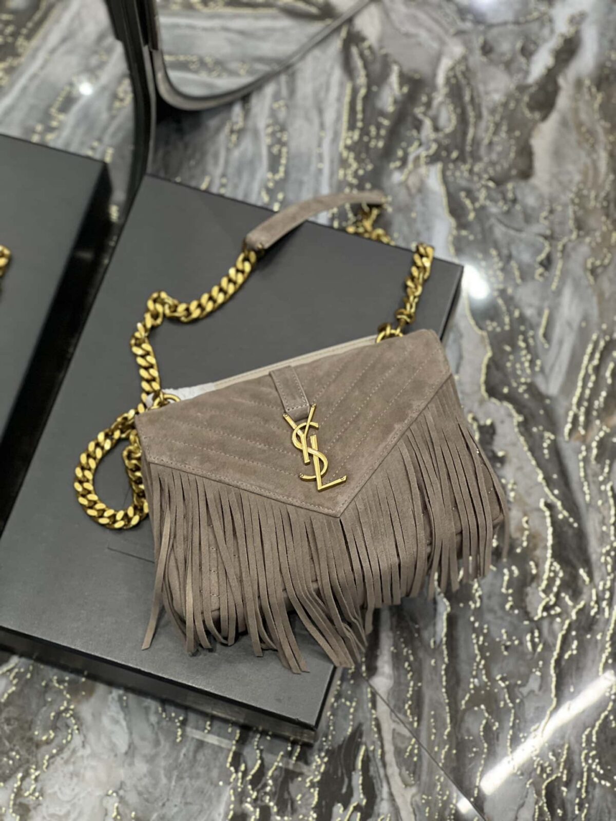 Saint Laurent College Medium Suede Shoulder Bag Gray 24Cm - Image 3